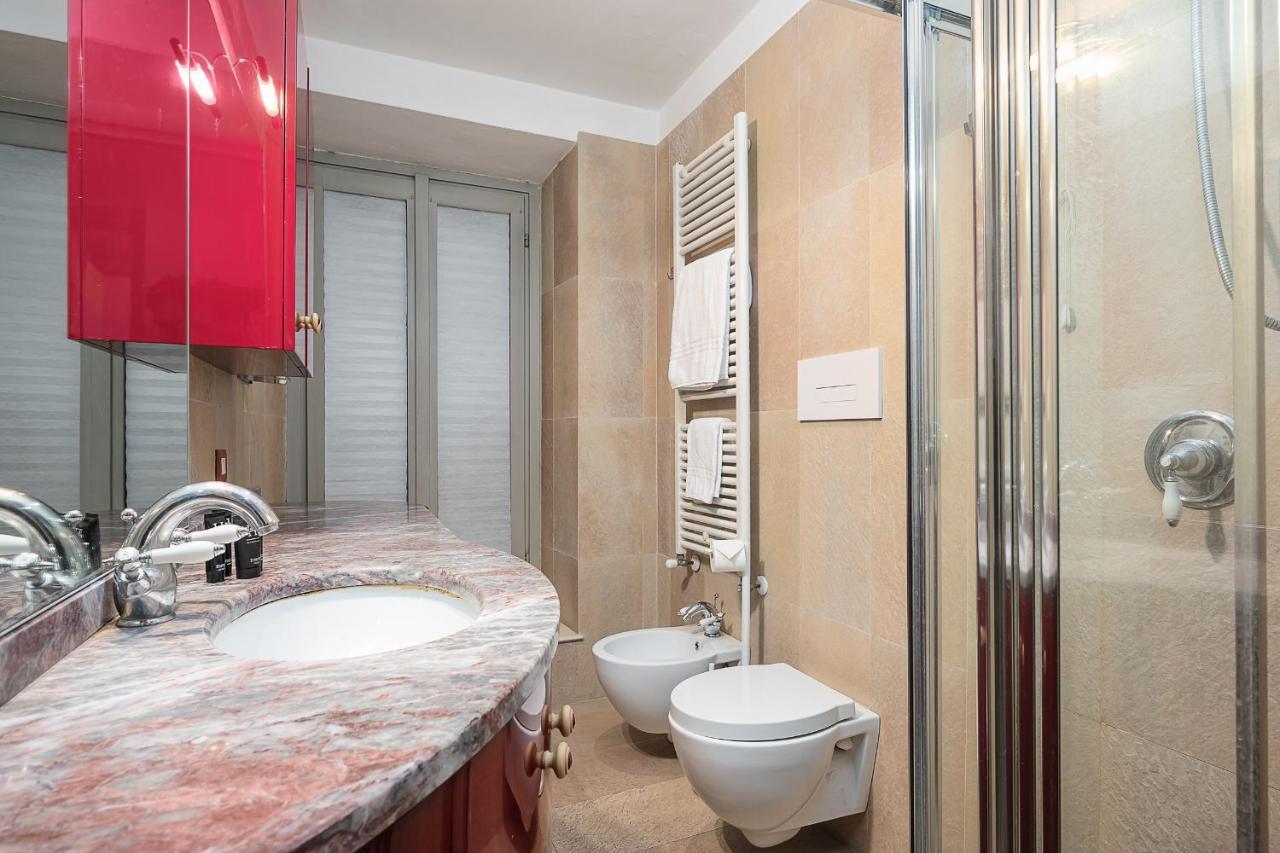 Hemeras Boutique Homes - Design Flat In The City Center Milano Eksteriør bilde
